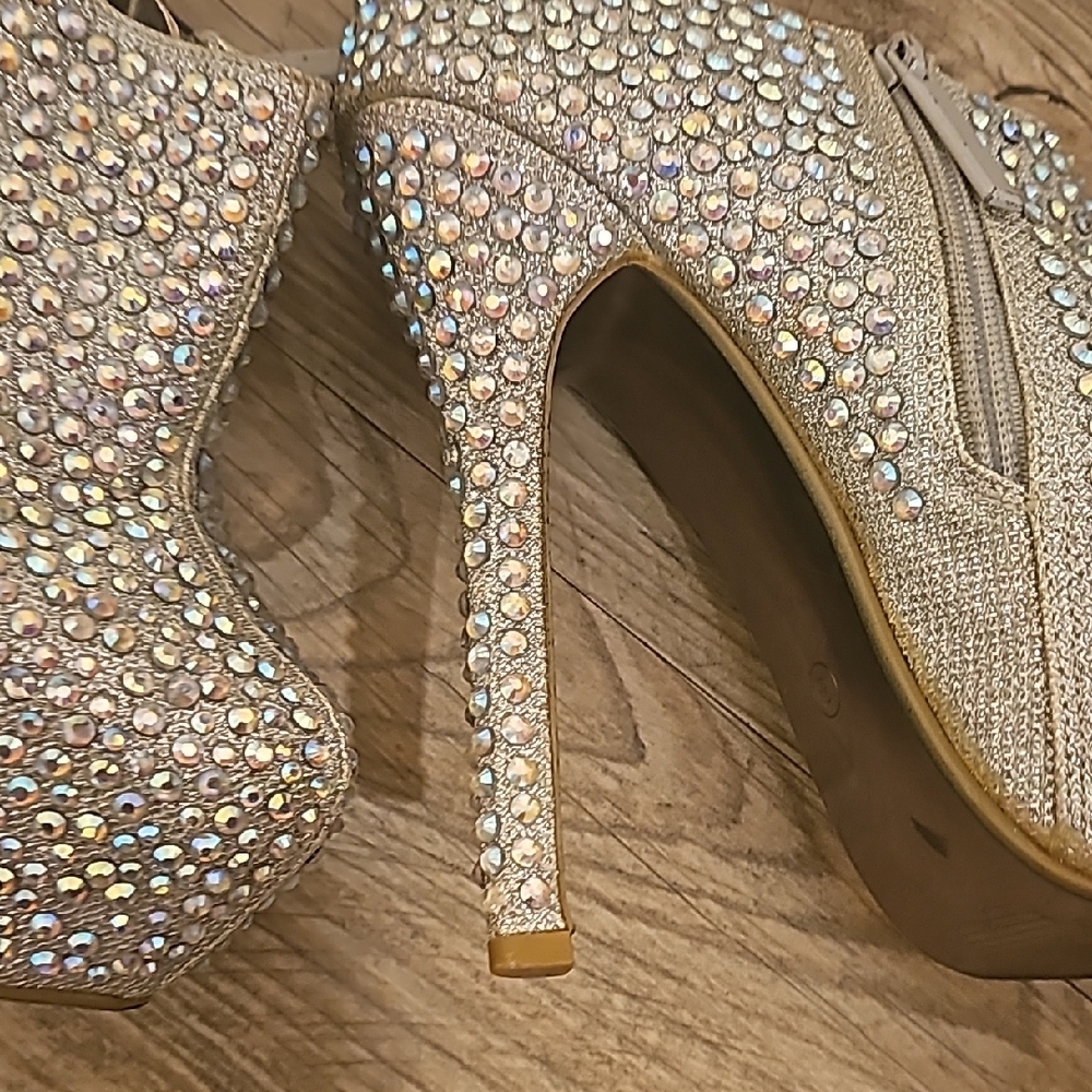 Sparkling Rhinestone Platform 6 Inch Ankle Booties - Picture 6 of 6